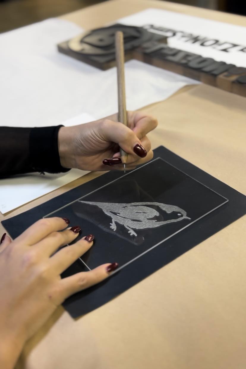 corso di incisione su plegiglass